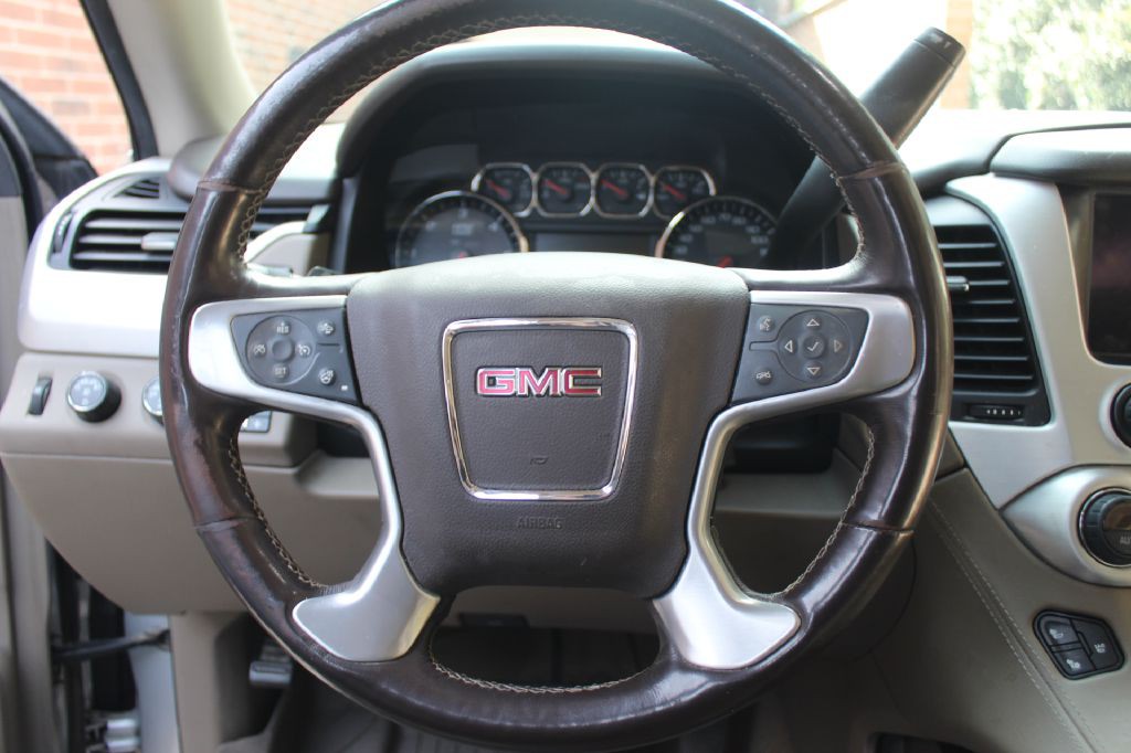 2015 GMC Yukon Image 18