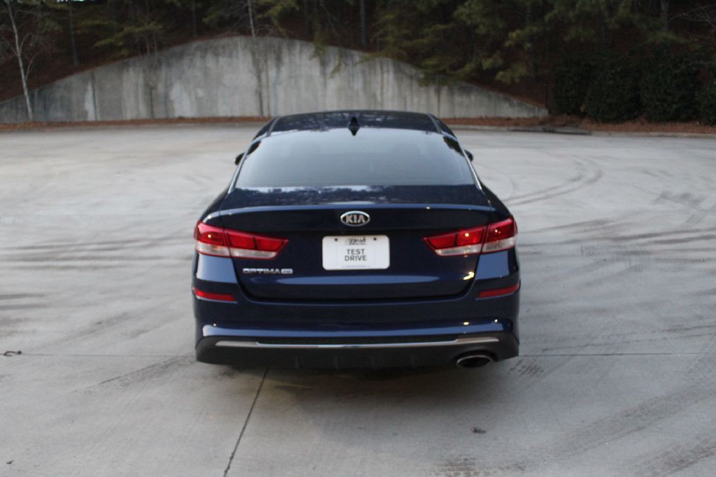 2020 Kia Optima Image 4
