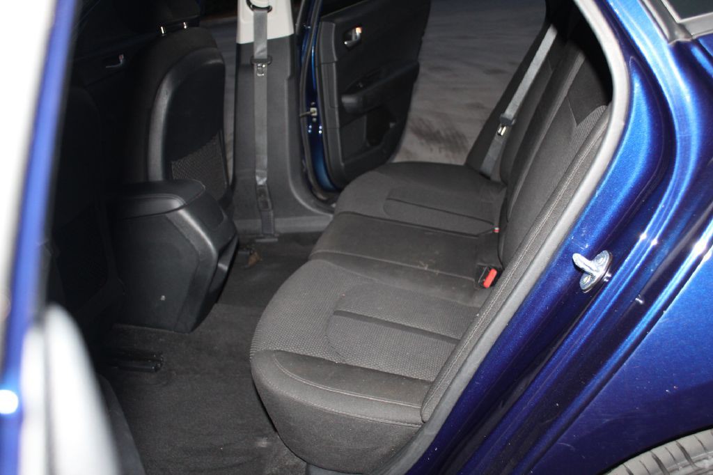 2020 Kia Optima Image 9