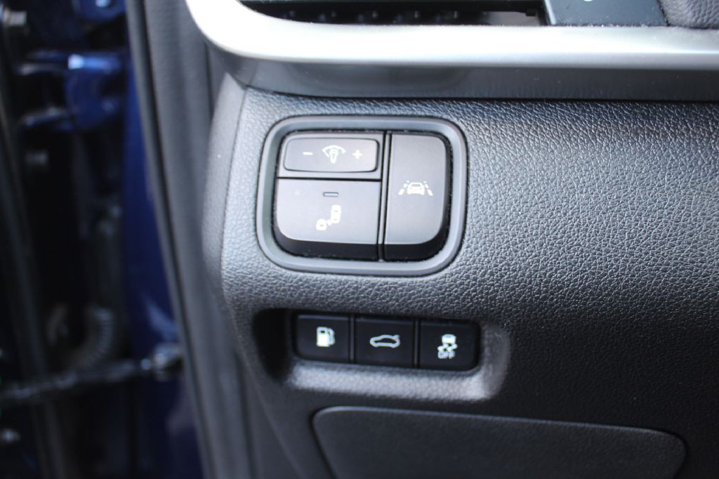 2020 Kia Optima Image 21