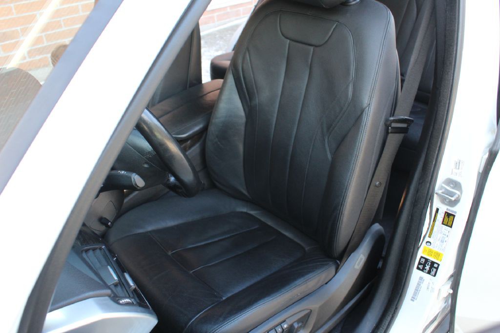 2017 BMW X5 Image 12