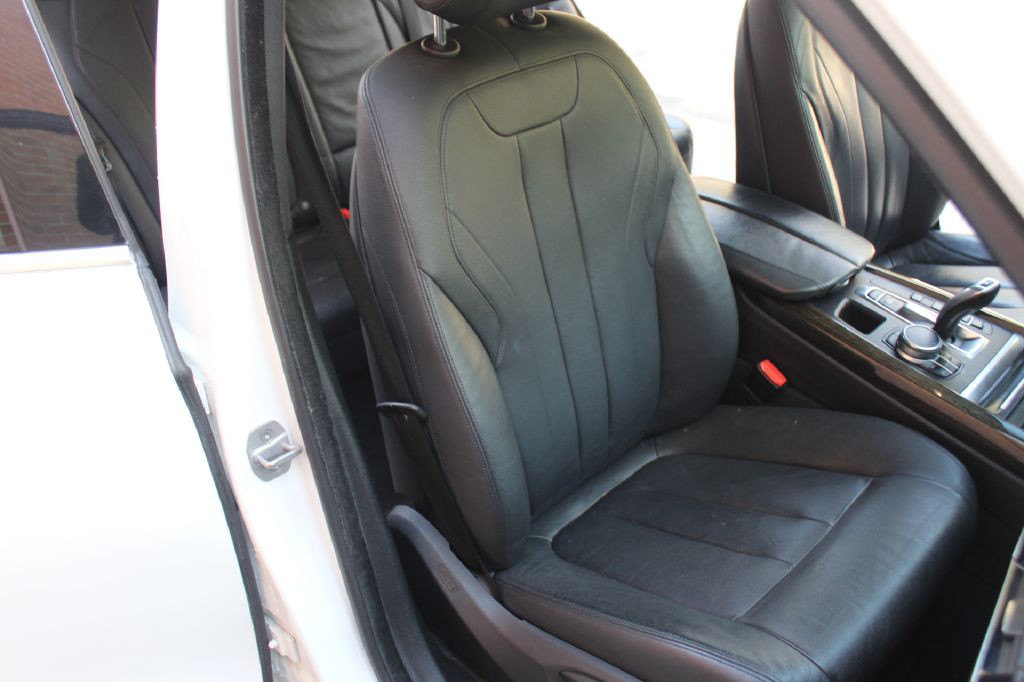 2017 BMW X5 Image 13