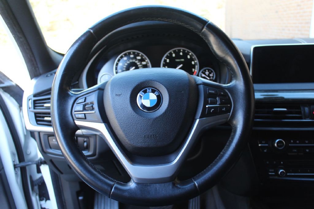 2017 BMW X5 Image 23