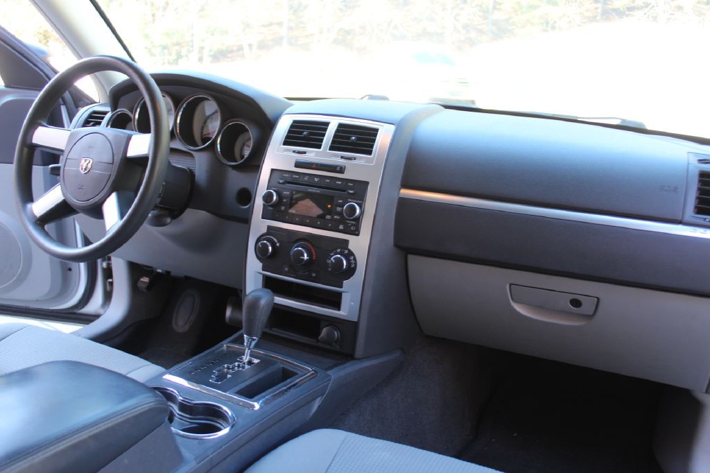 2009 Dodge Charger Image 14