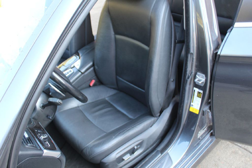 2016 BMW 5 Series Image 11