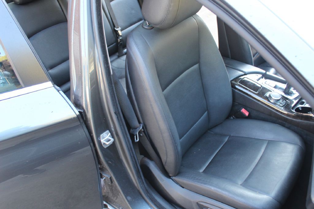 2016 BMW 5 Series Image 12