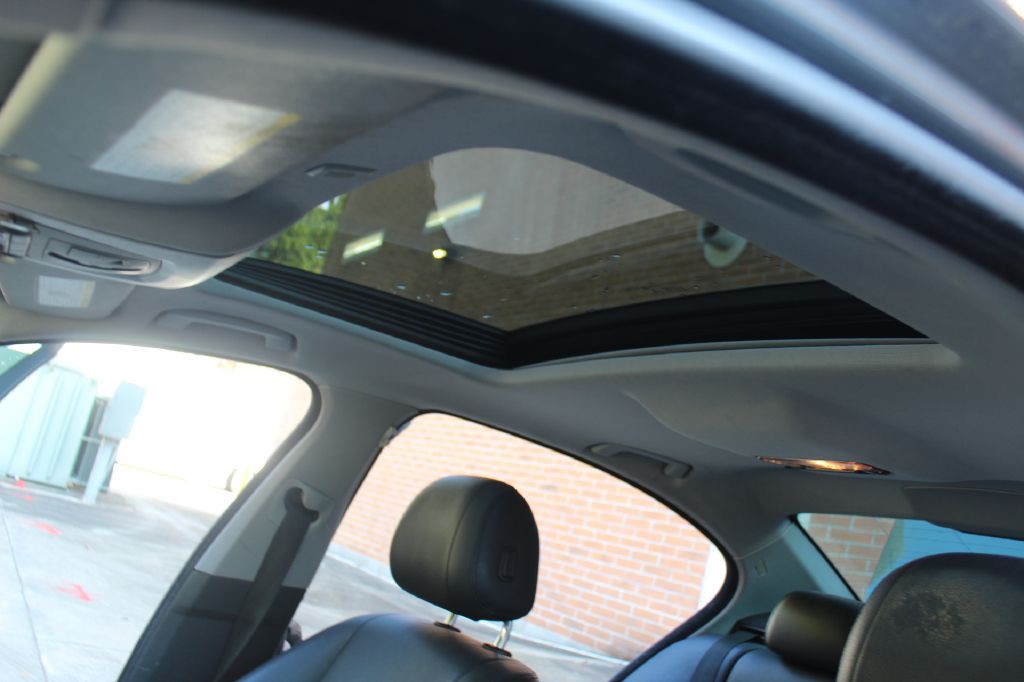 2016 BMW 5 Series Image 21