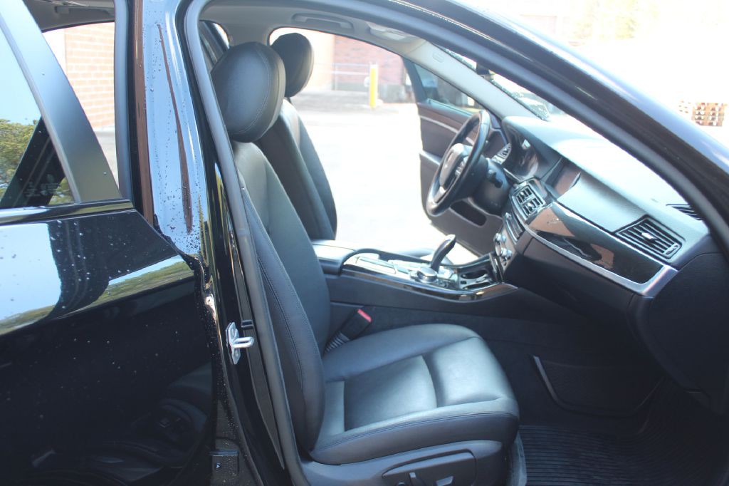 2015 BMW 5 Series Image 7