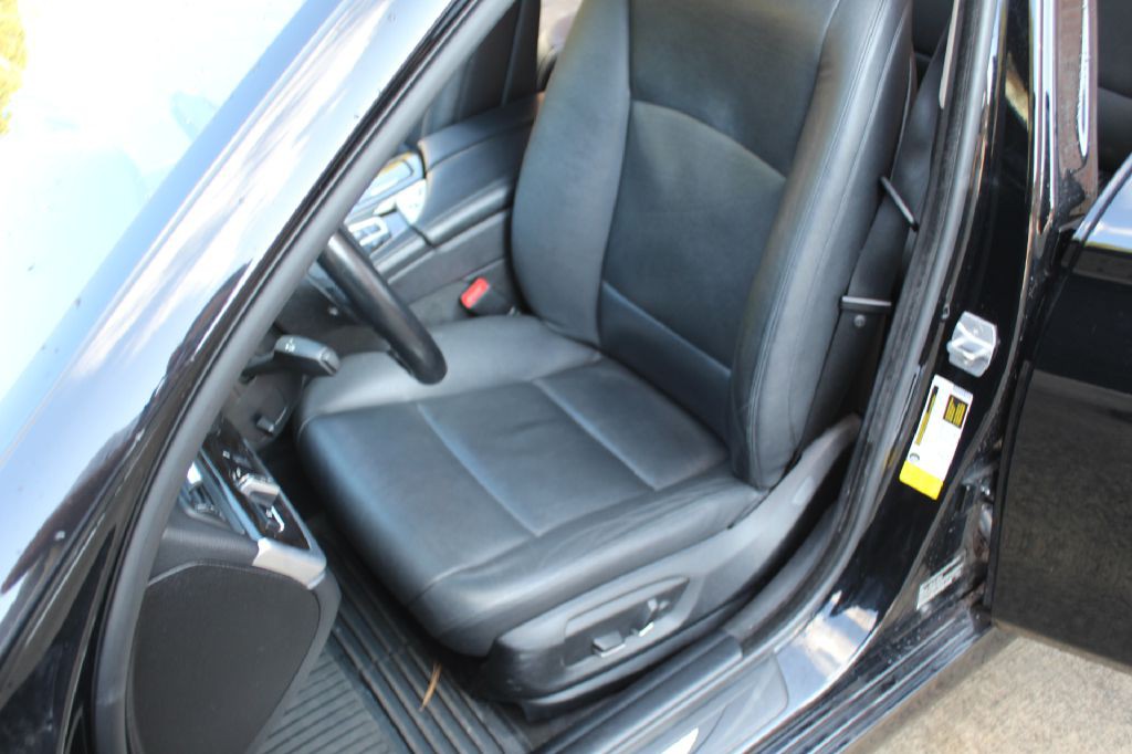 2015 BMW 5 Series Image 11