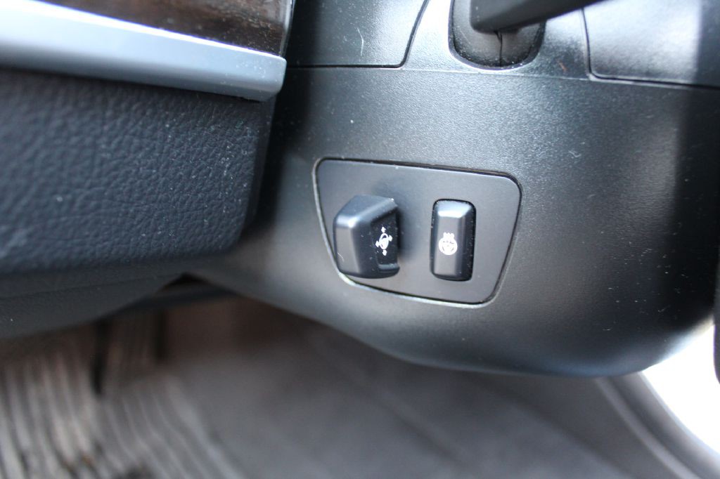 2015 BMW 5 Series Image 14