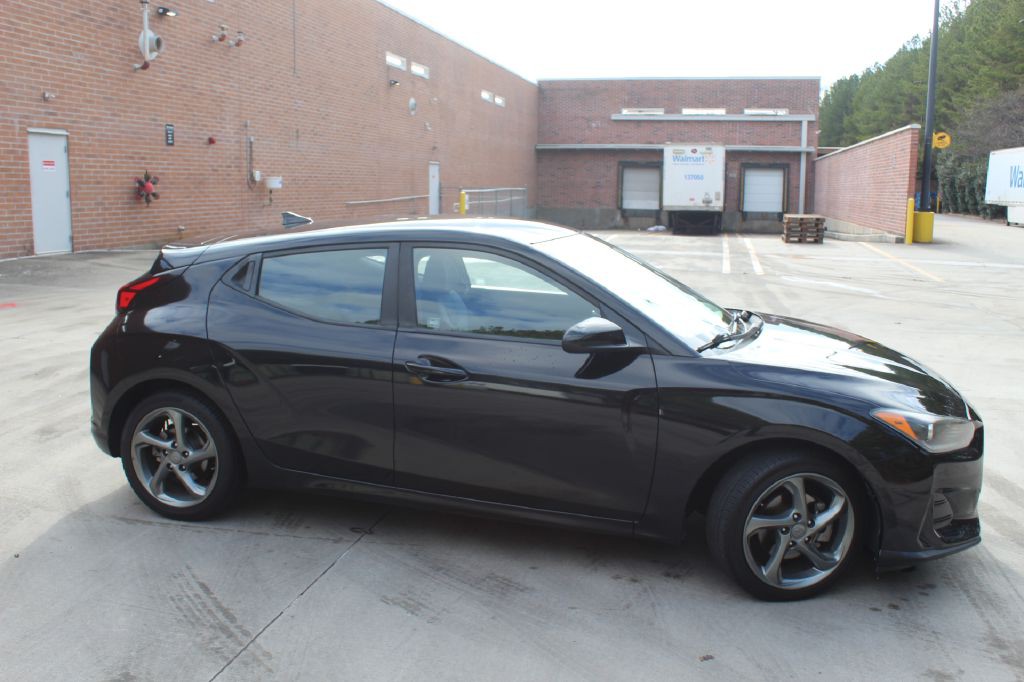 2019 Hyundai Veloster Image 6