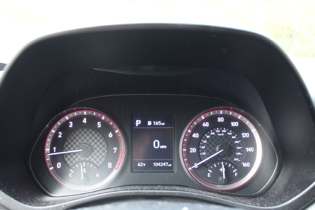 2019 Hyundai Veloster Image 21