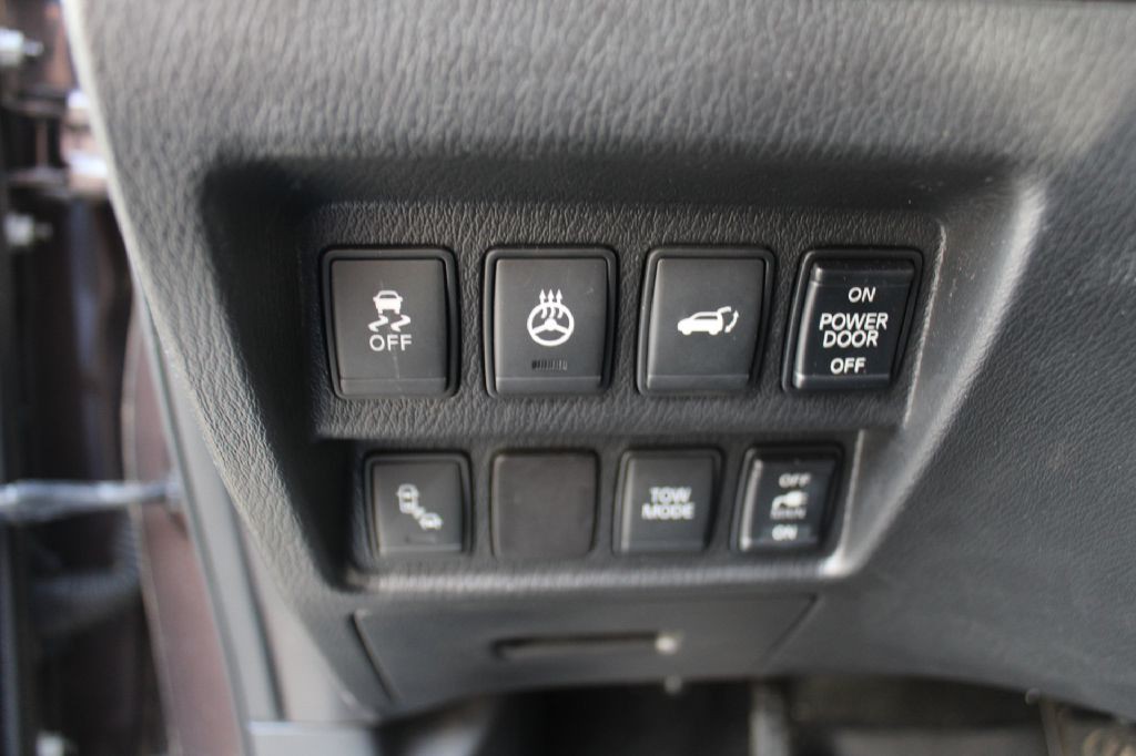 2015 Nissan Pathfinder Image 21