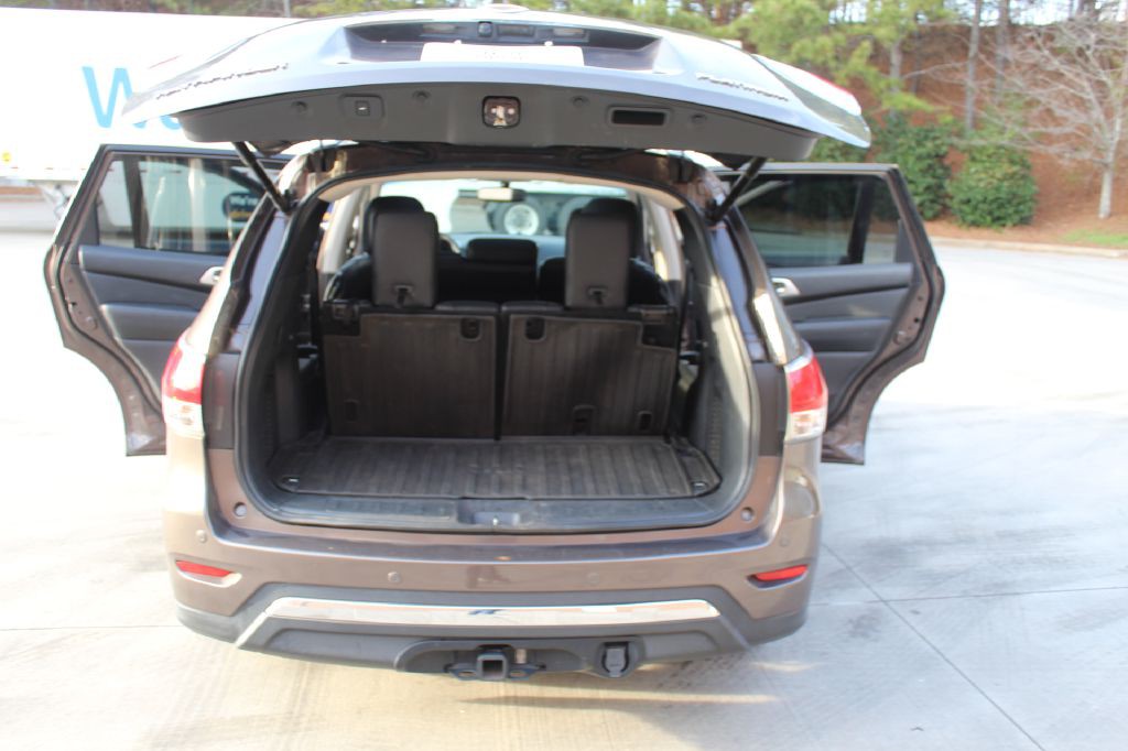 2015 Nissan Pathfinder Image 22