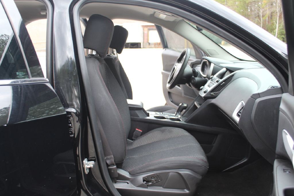 2017 Chevrolet Equinox Image 7