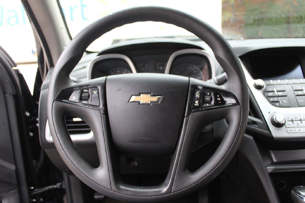 2017 Chevrolet Equinox Image 16