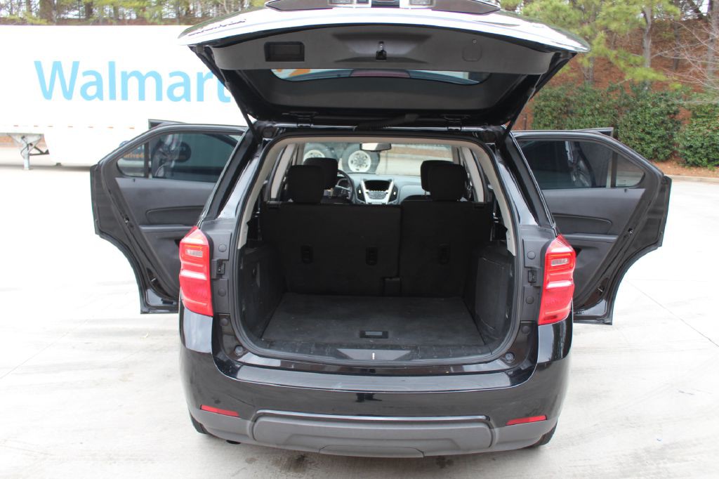 2017 Chevrolet Equinox Image 19