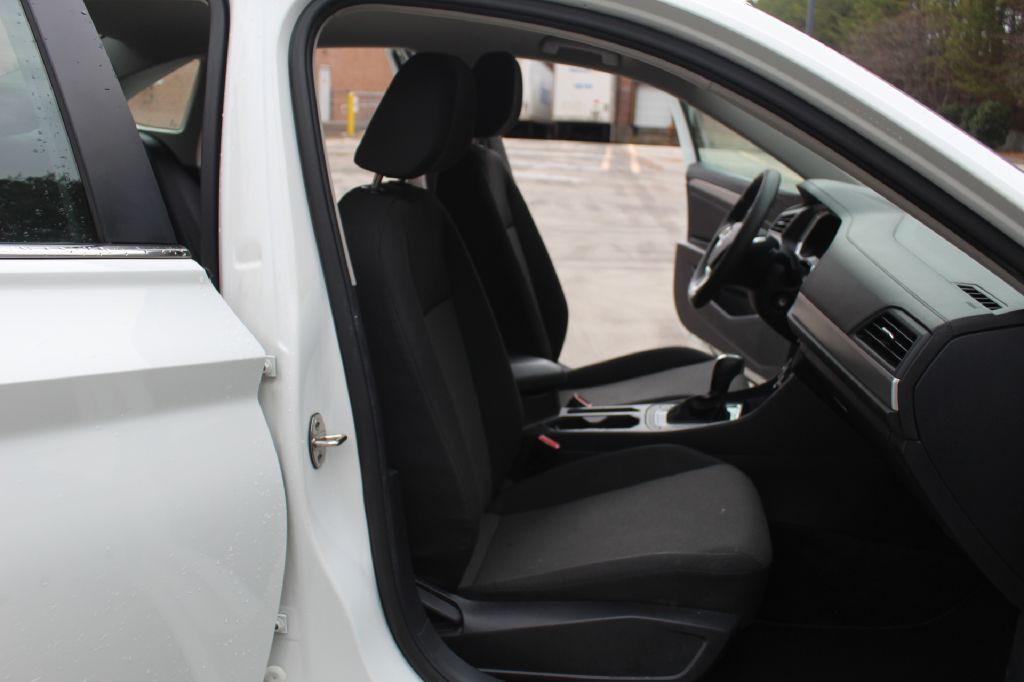 2019 Volkswagen Jetta Image 7