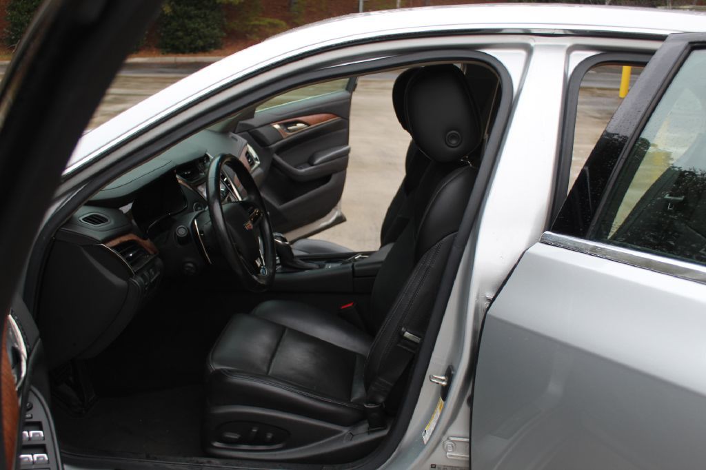 2016 Cadillac CTS Image 10