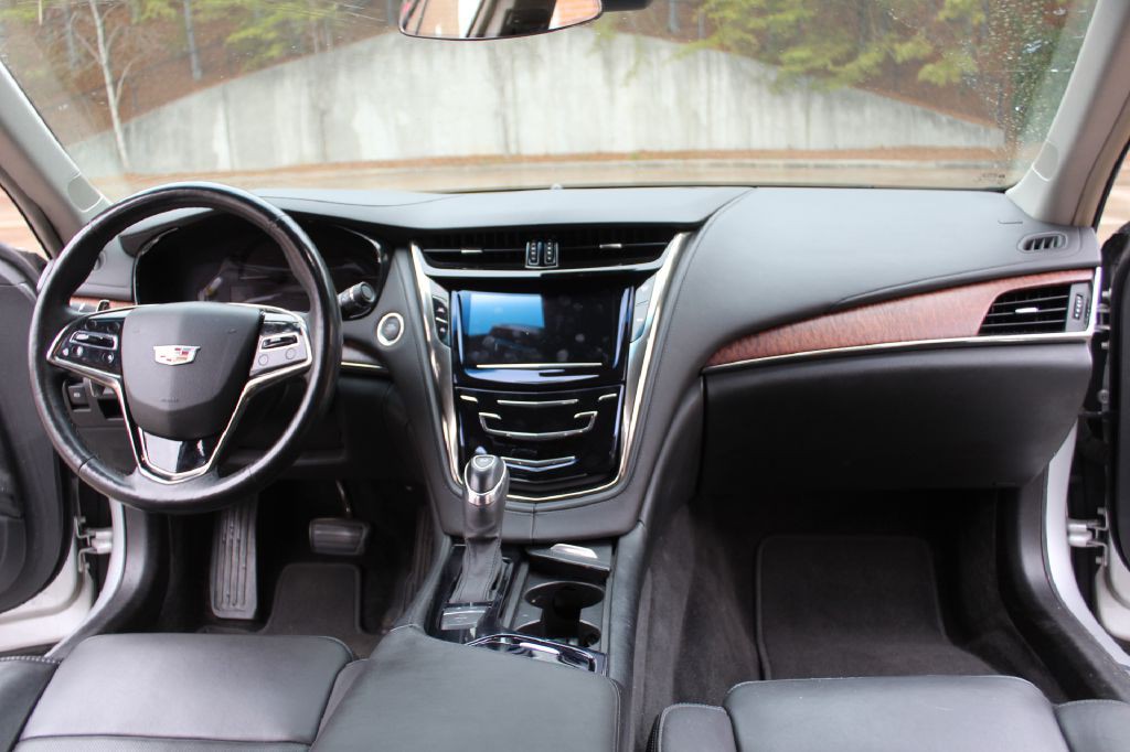 2016 Cadillac CTS Image 14