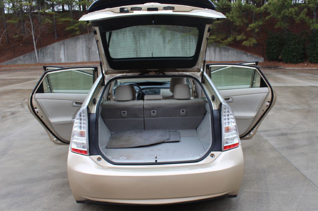 2010 Toyota Prius Image 19