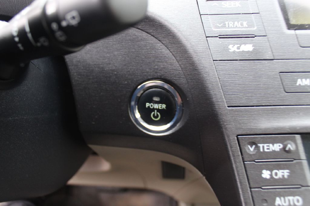 2010 Toyota Prius Image 20