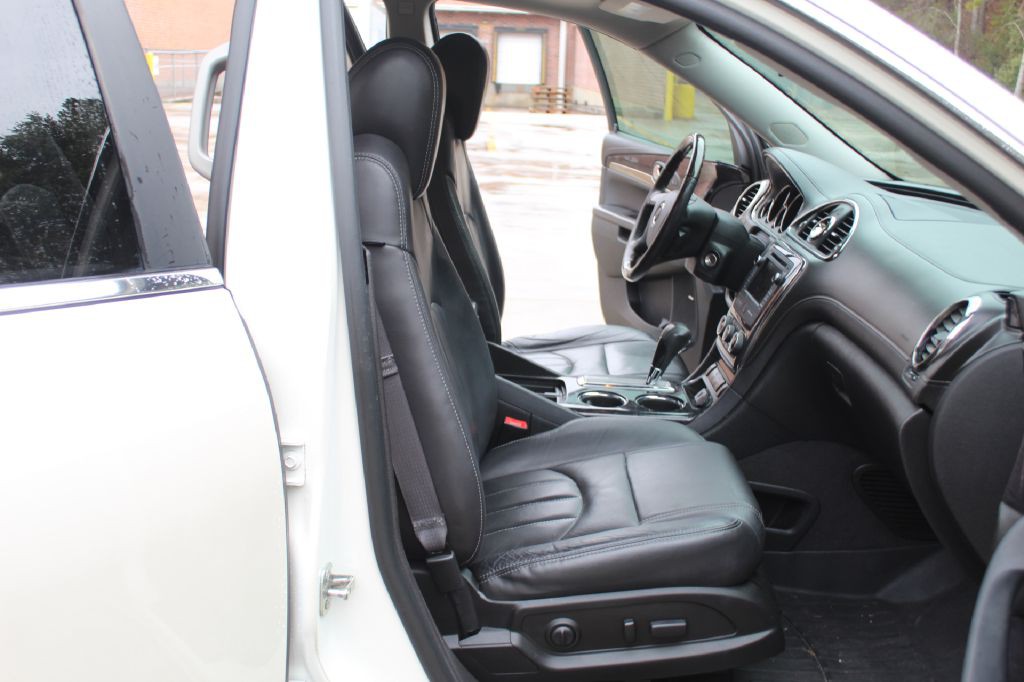 2015 Buick Enclave Image 7