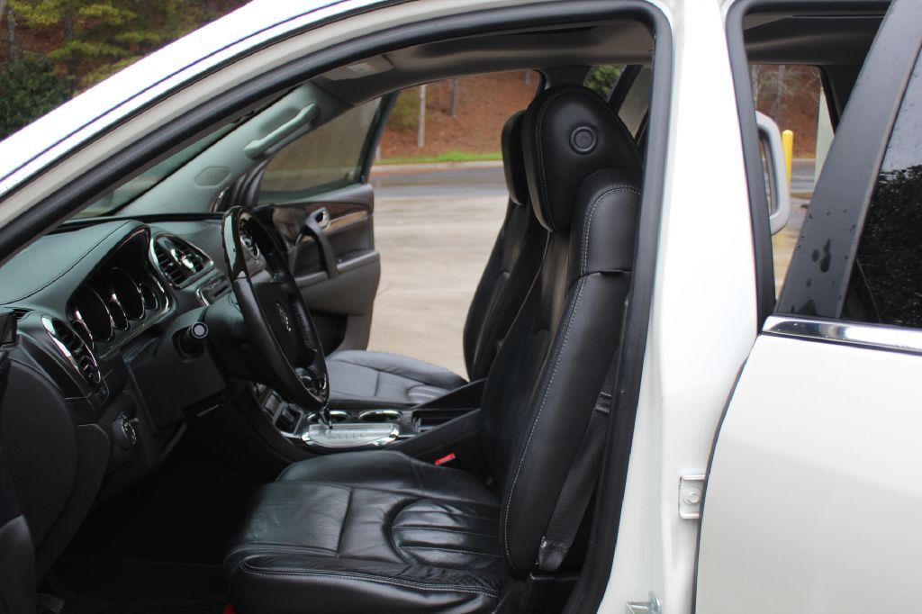 2015 Buick Enclave Image 10