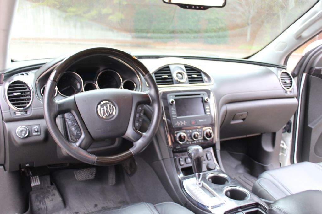 2015 Buick Enclave Image 17