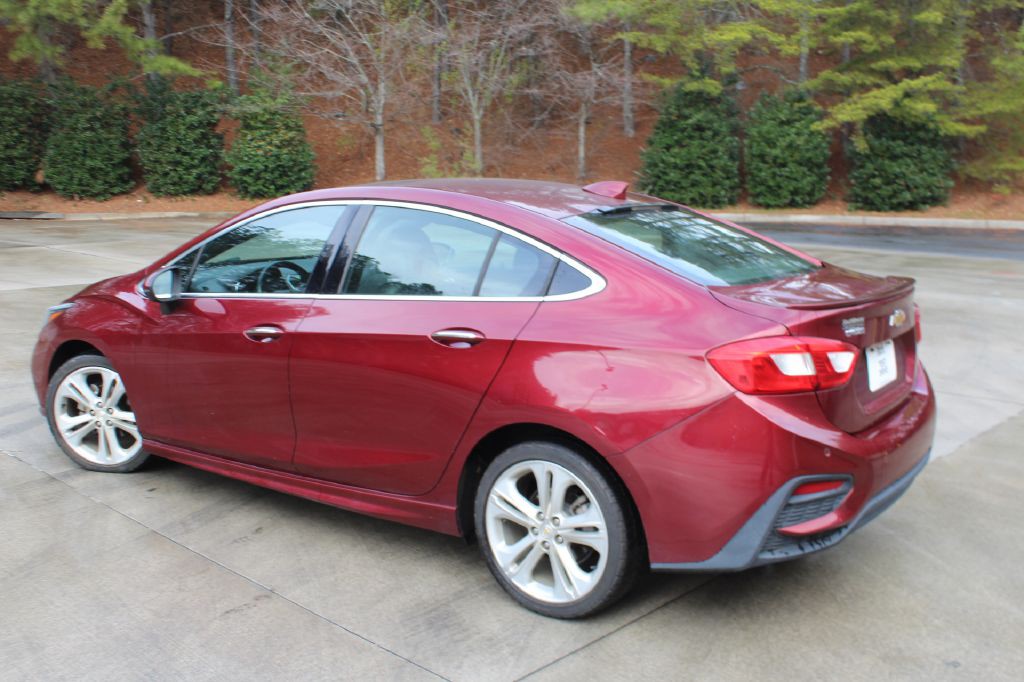 2016 Chevrolet Cruze Image 3