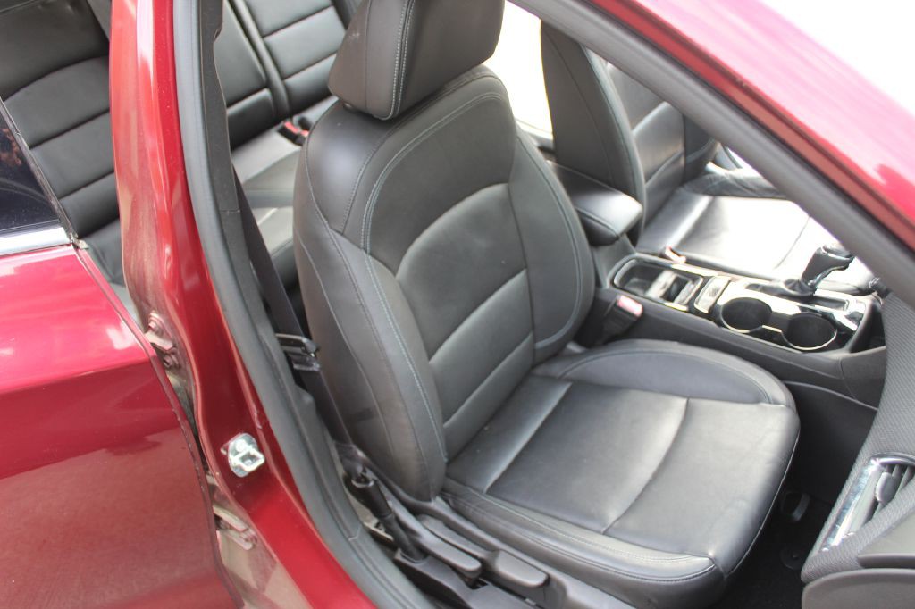 2016 Chevrolet Cruze Image 12