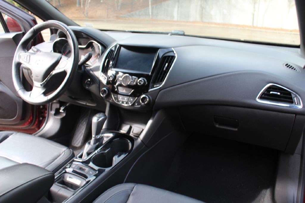 2016 Chevrolet Cruze Image 13