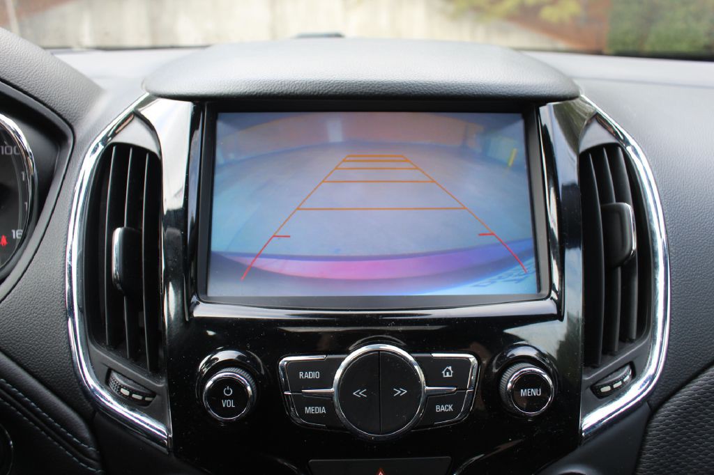 2016 Chevrolet Cruze Image 22