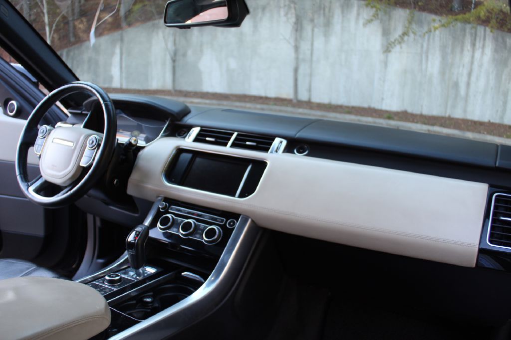 2014 Land Rover Range Rover Sport Image 19