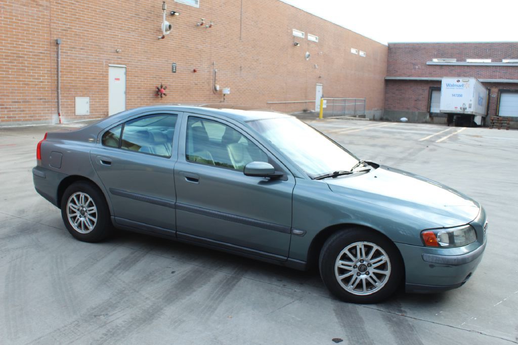 2004 Volvo S60 Image 6