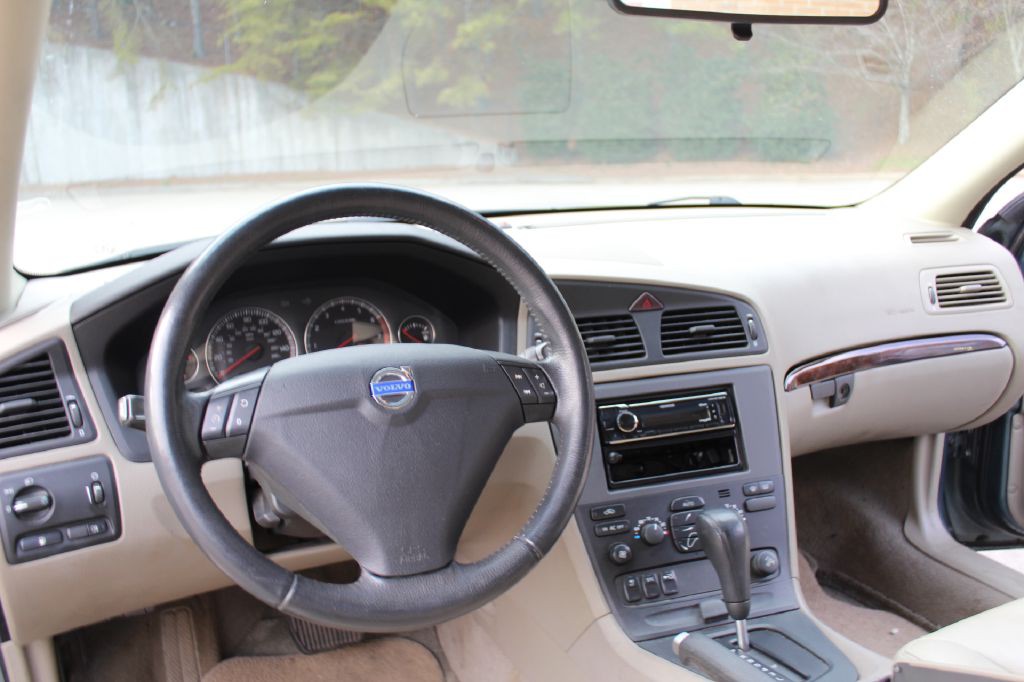 2004 Volvo S60 Image 15