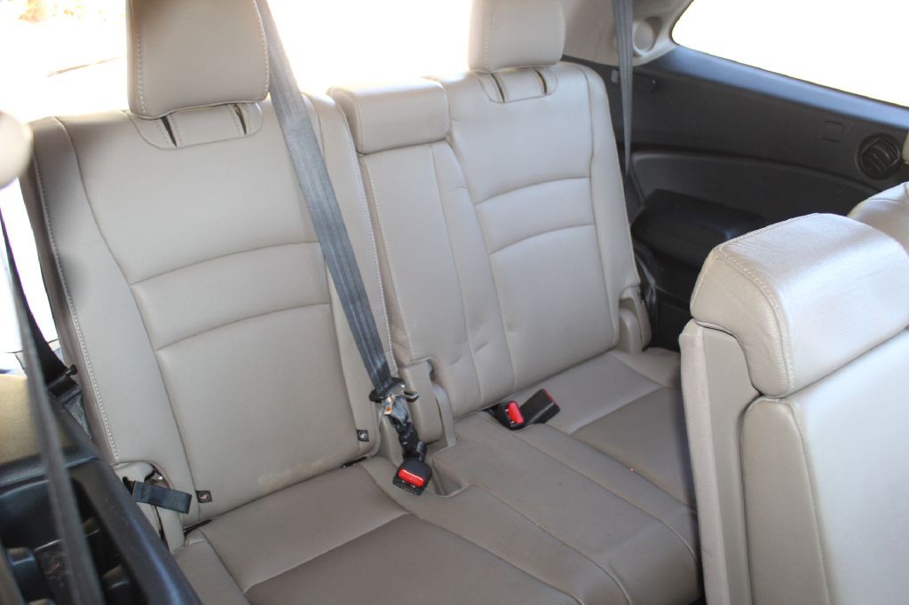 2016 Honda Pilot Image 13