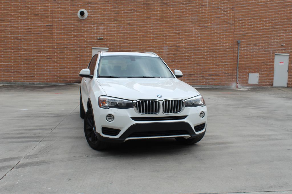 2017 BMW X3 Image 1