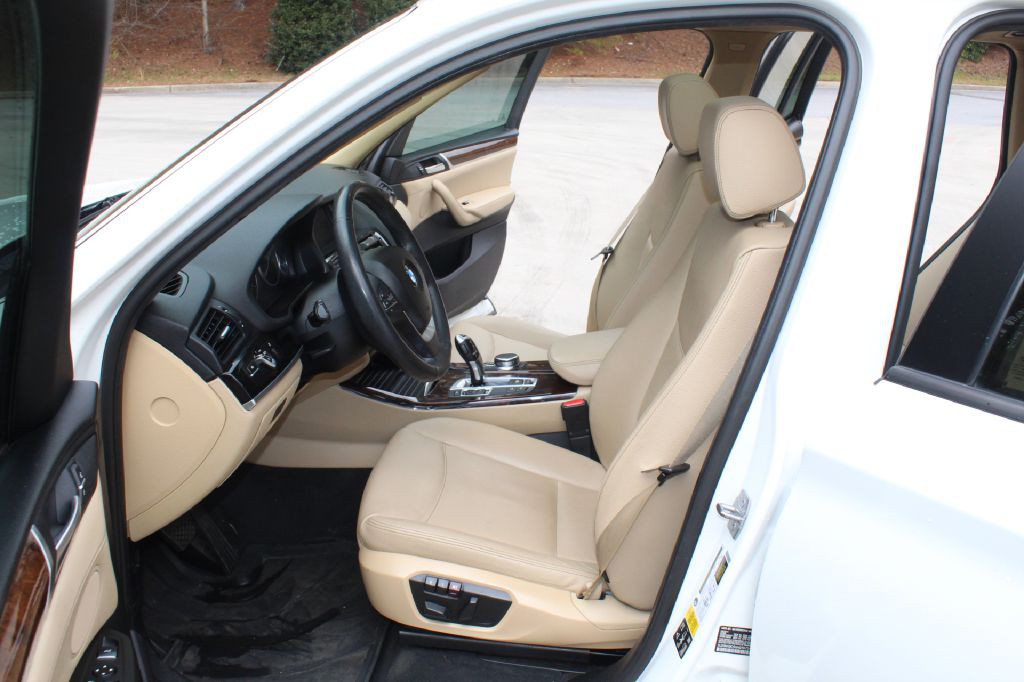 2017 BMW X3 Image 10