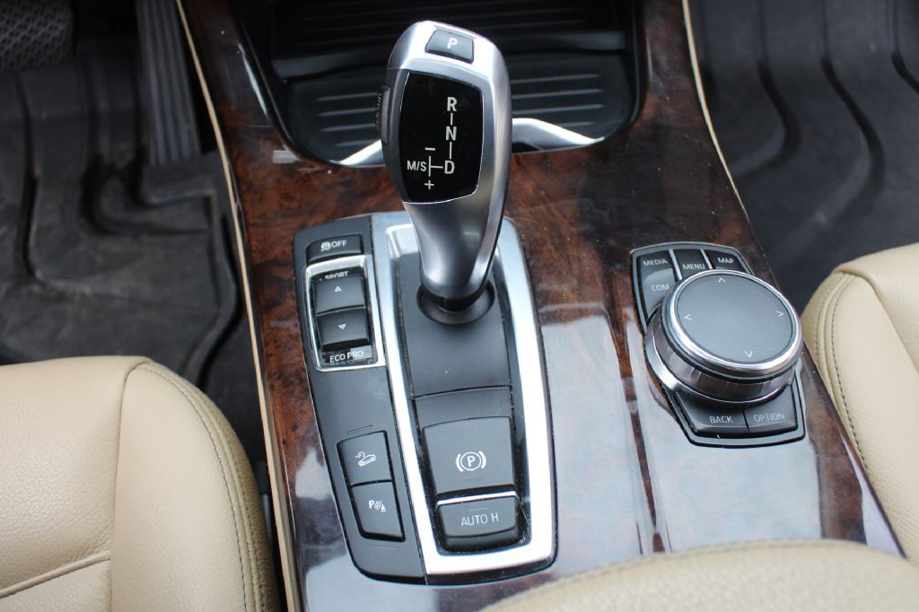 2017 BMW X3 Image 18