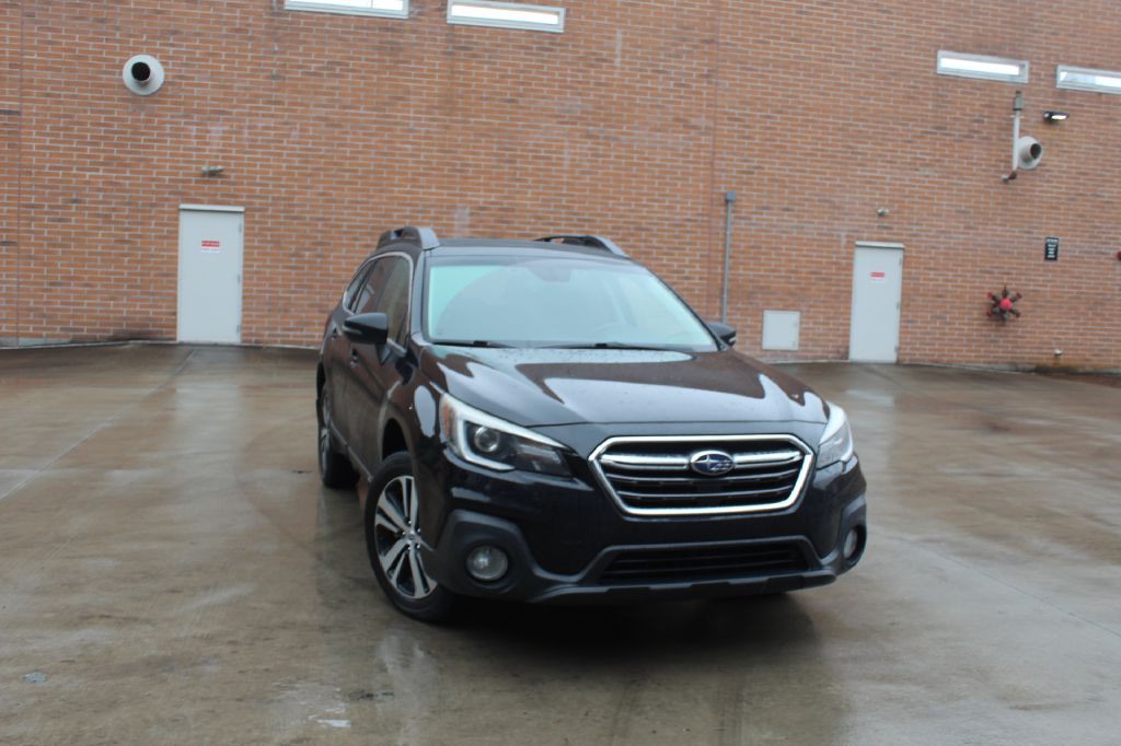 2018 Subaru Outback Image 1