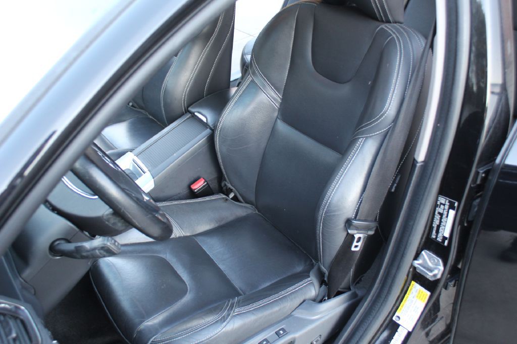 2017 Volvo S60 Image 11