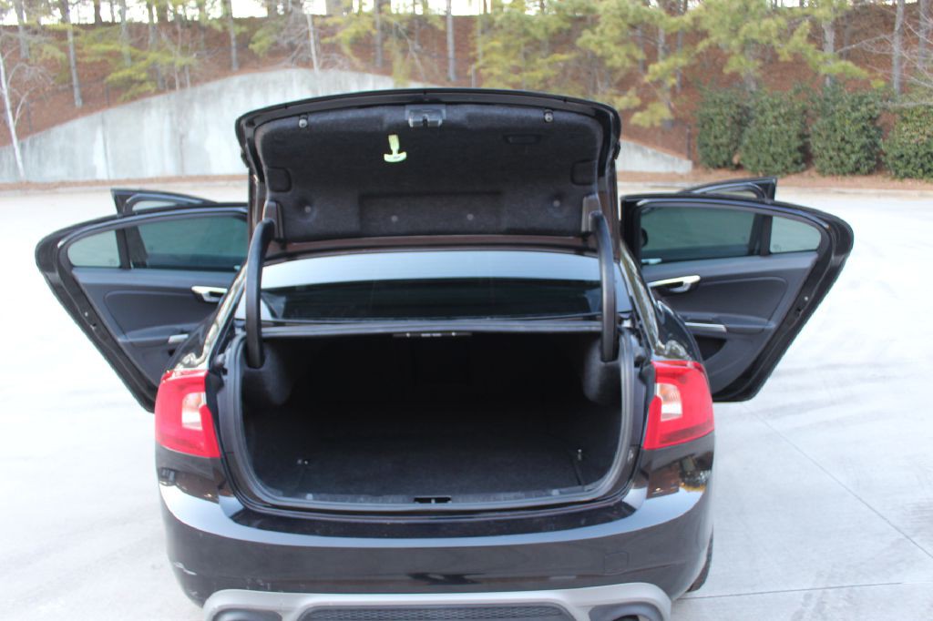 2017 Volvo S60 Image 21