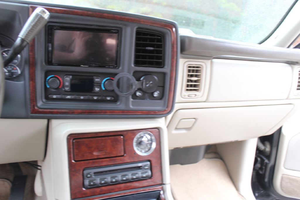 2006 Cadillac Escalade Image 19