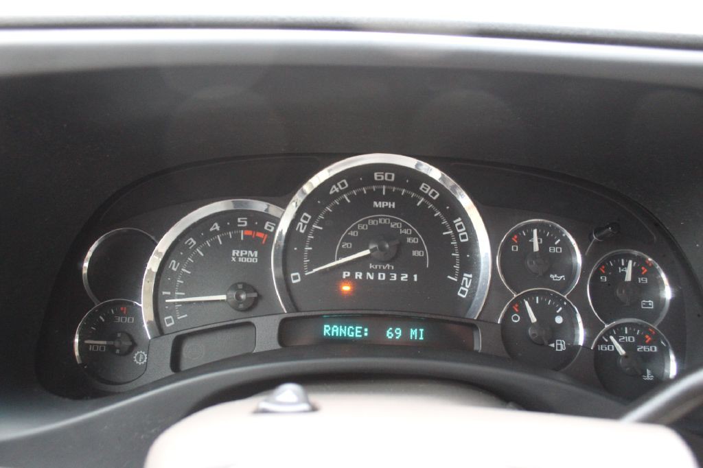 2006 Cadillac Escalade Image 24