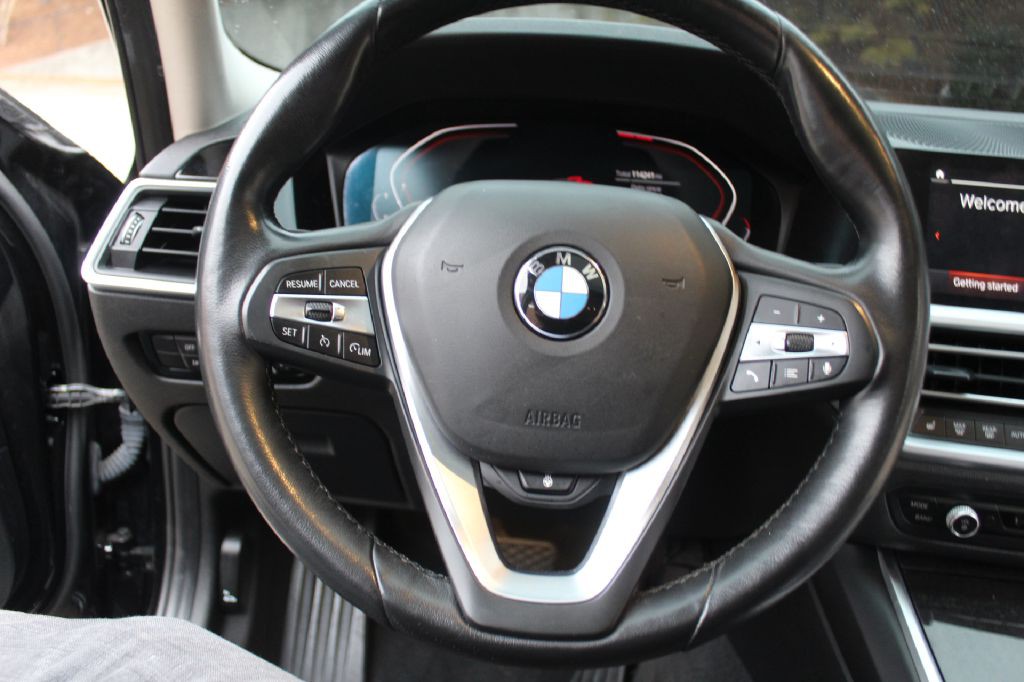 2019 BMW 3 Series Image 16