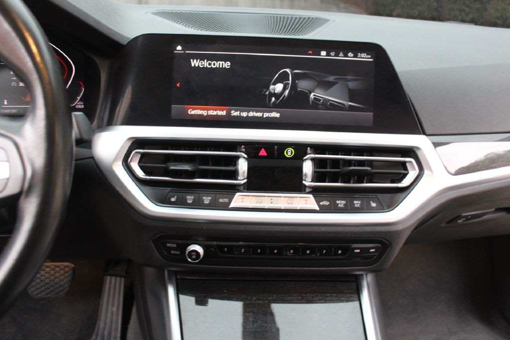 2019 BMW 3 Series Image 17