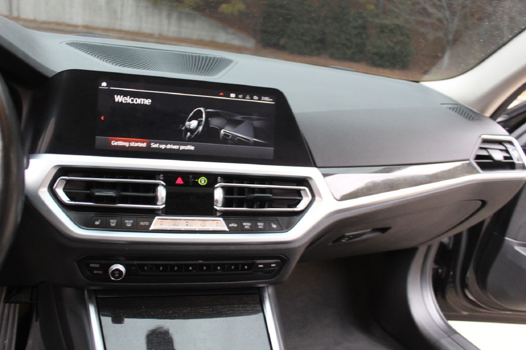 2019 BMW 3 Series Image 18