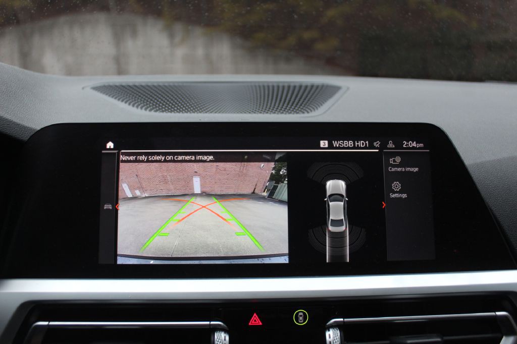 2019 BMW 3 Series Image 25