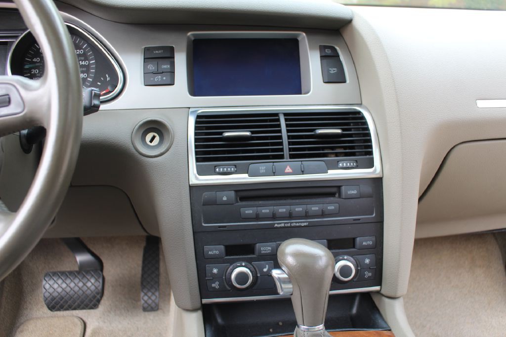 2007 Audi Q7 Image 19